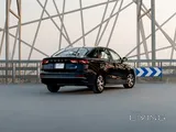 Geely Emgrand 2025